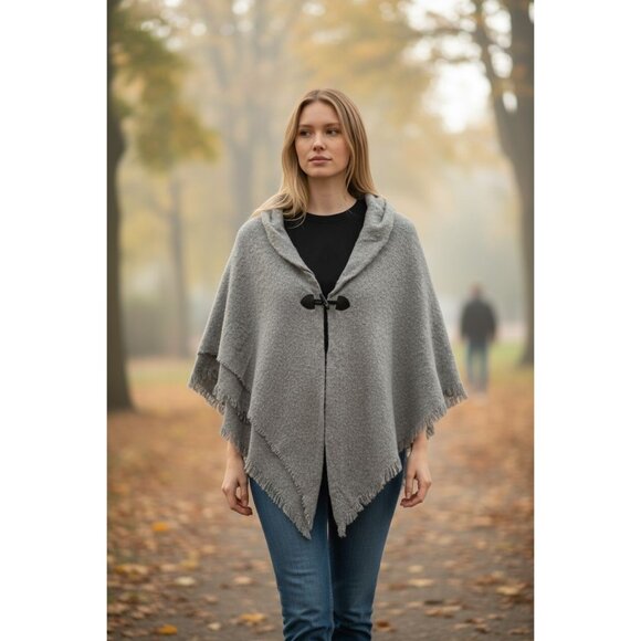 Modena Accessories - Modena Wrap Womens One Size Gray Shawl Collar Poncho Toggle Button Closure